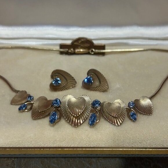 KREMENTZ 14K Rolled Gold Overlay Heart Blue Rhinestone Necklace Earrings SET - Picture 7 of 13